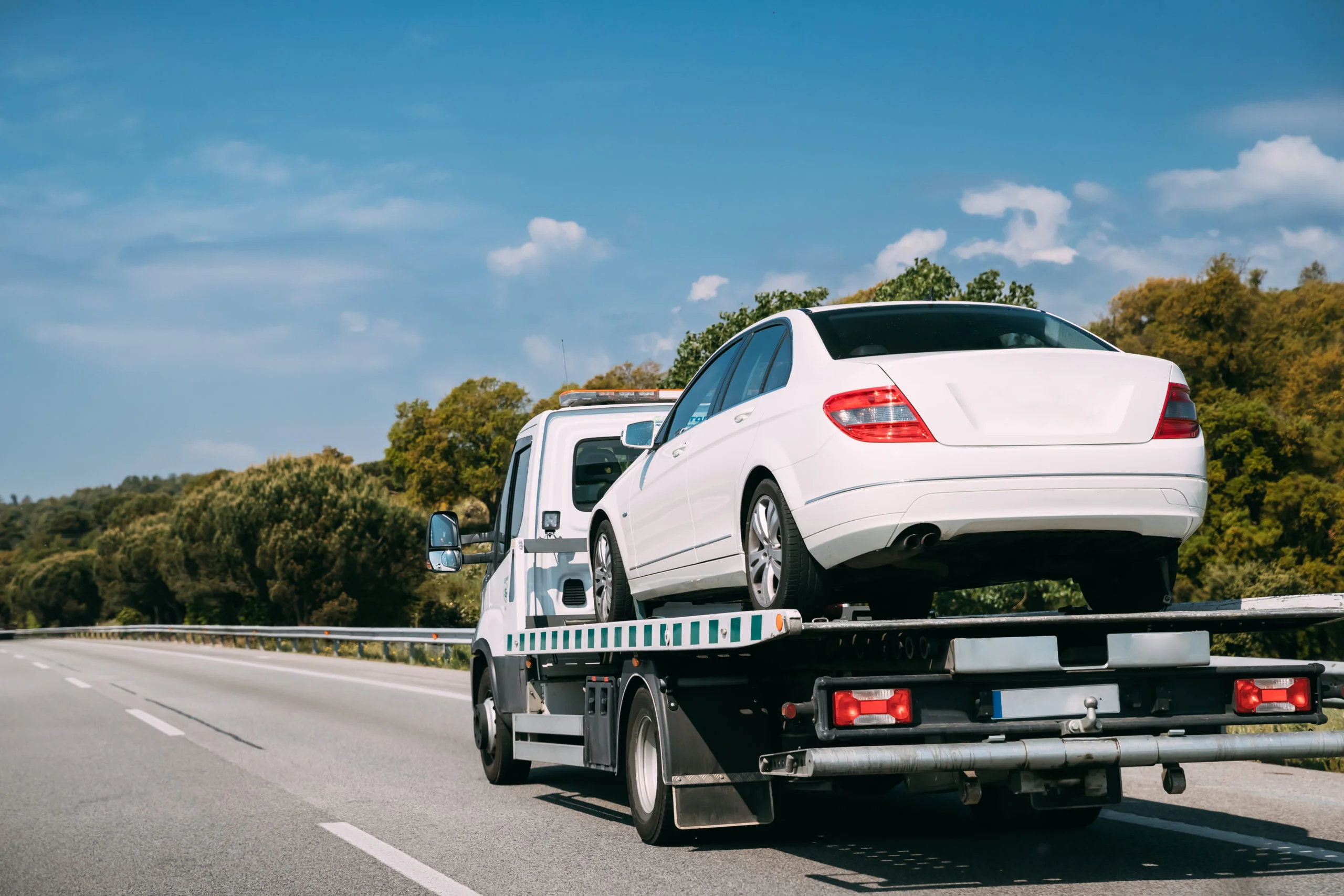 Tow Truck Services in Hamilton, Ontario